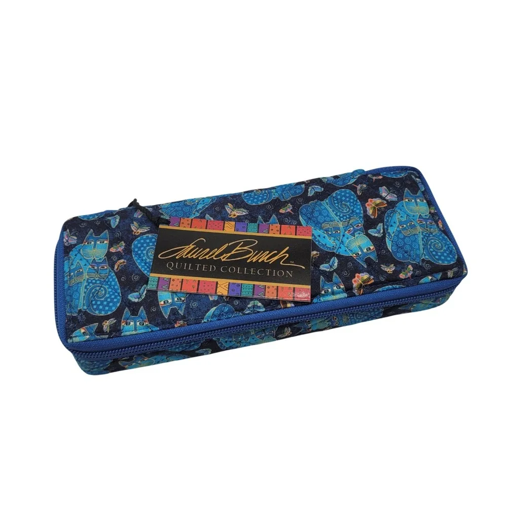 Laurel Burch 7-Day Pill Organizer– Indigo Cats Design Travel Pill Box Multicolor